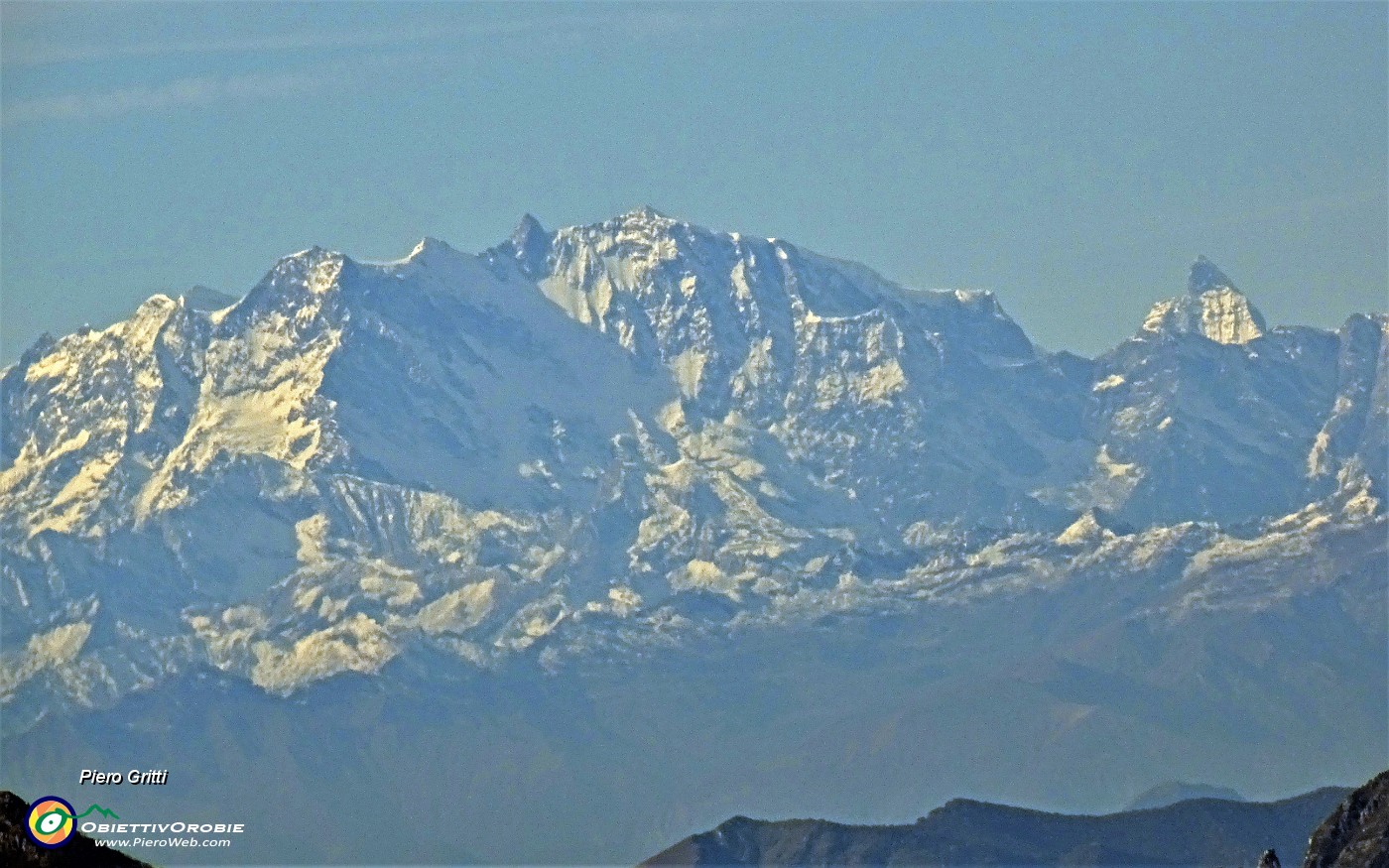 35 Maxi zoom su Monte Rosa e Cervino.JPG -                                